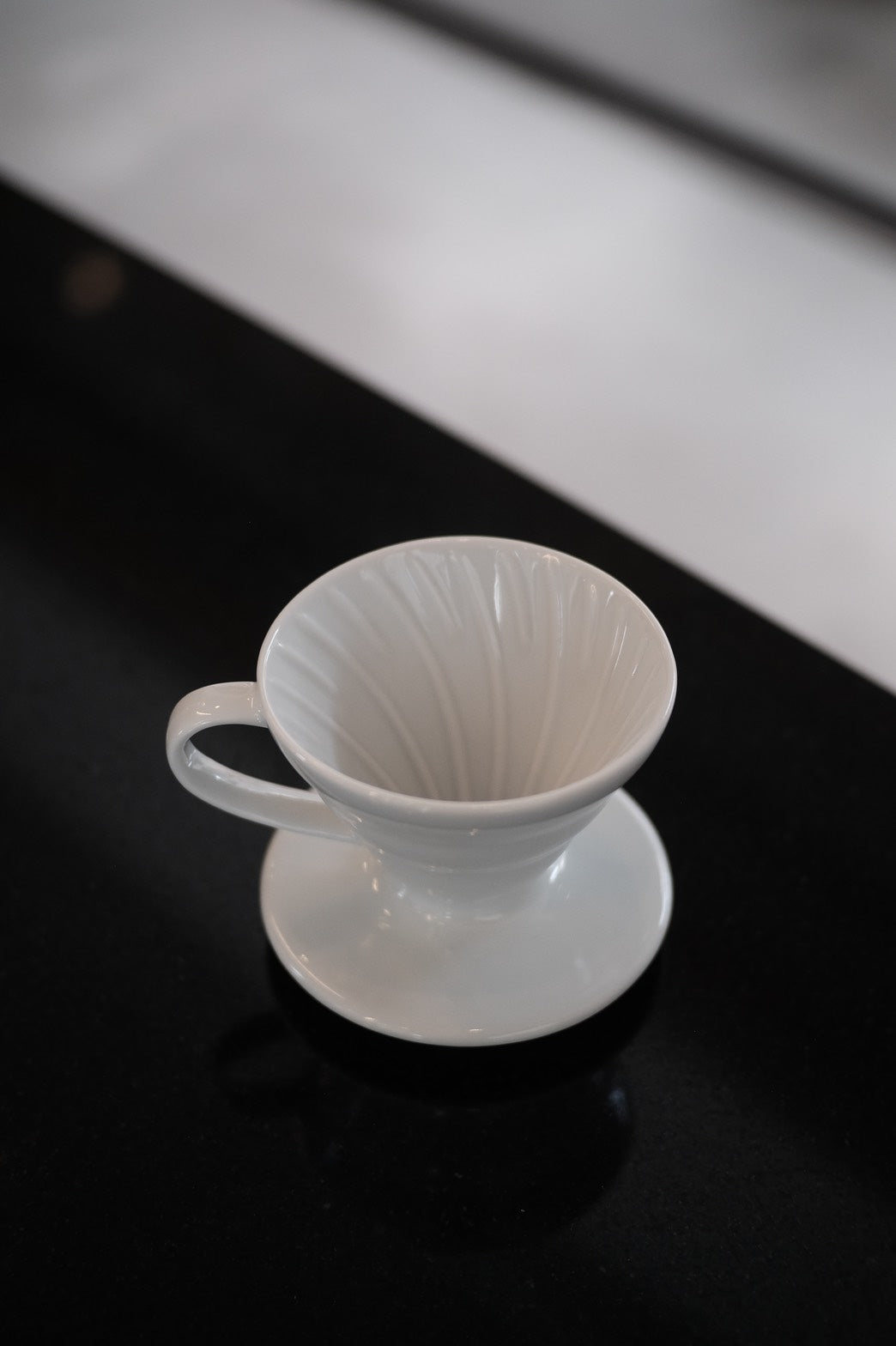 Hario V60 Dripper 01 Ceramic White