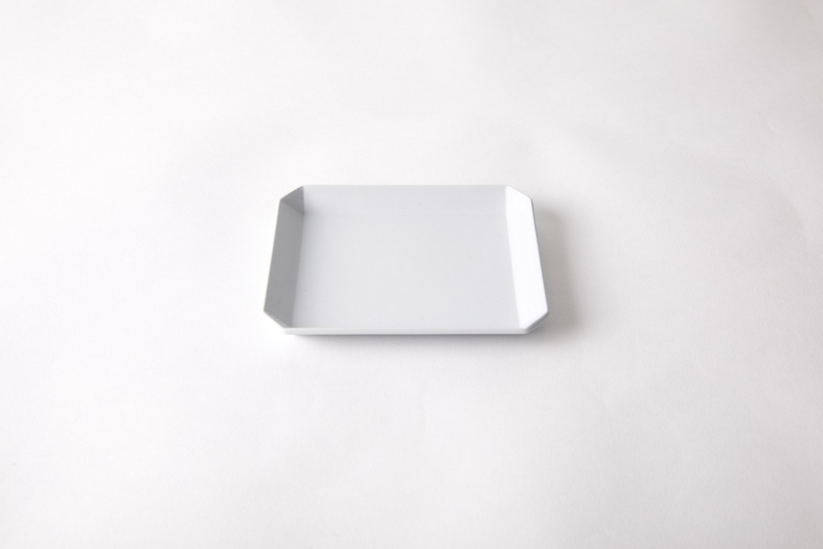 1616/Arita TY Series Gray Mug 1616 / Arita Square Plate 130 Gray