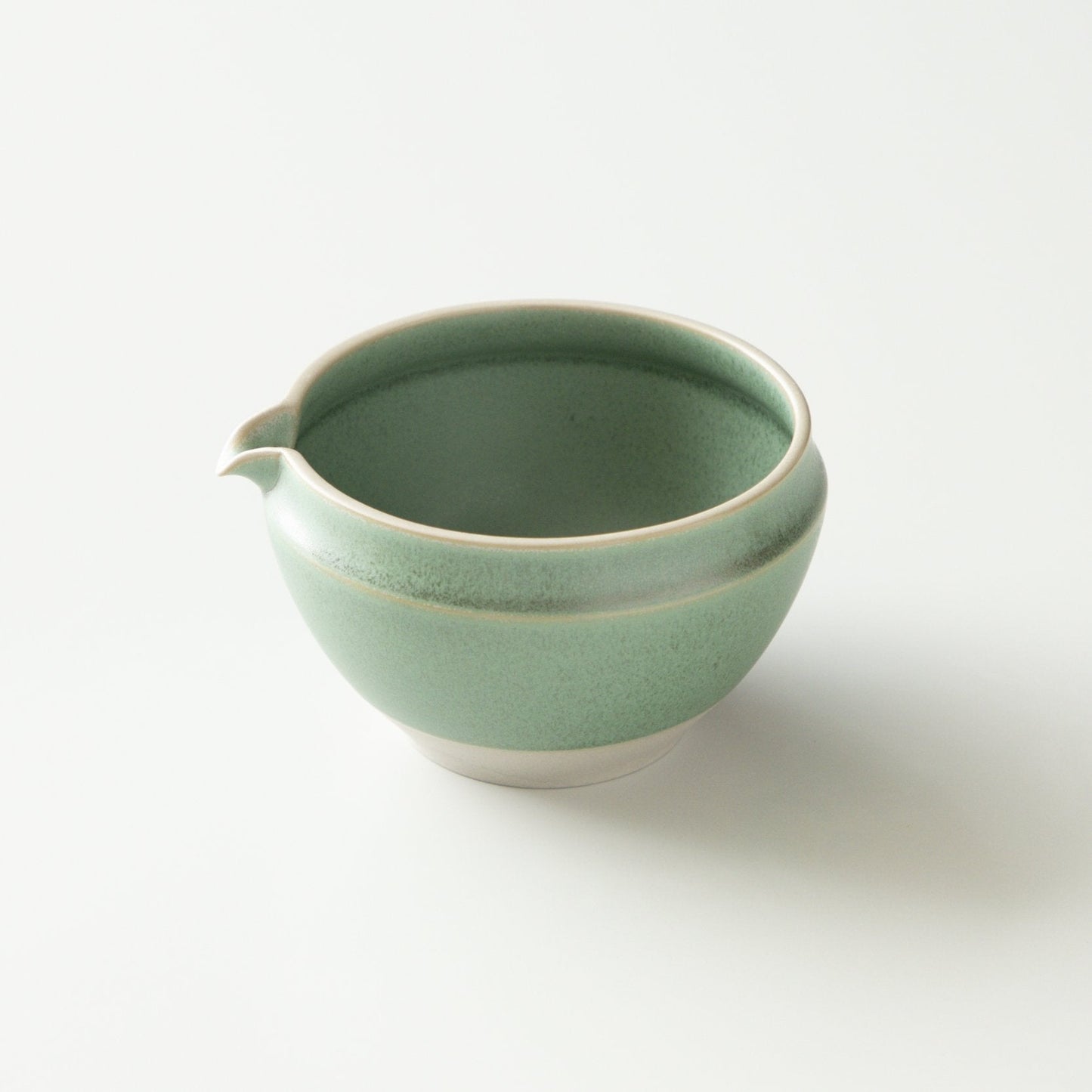 ORIGAMI Lipped Matcha Bowl